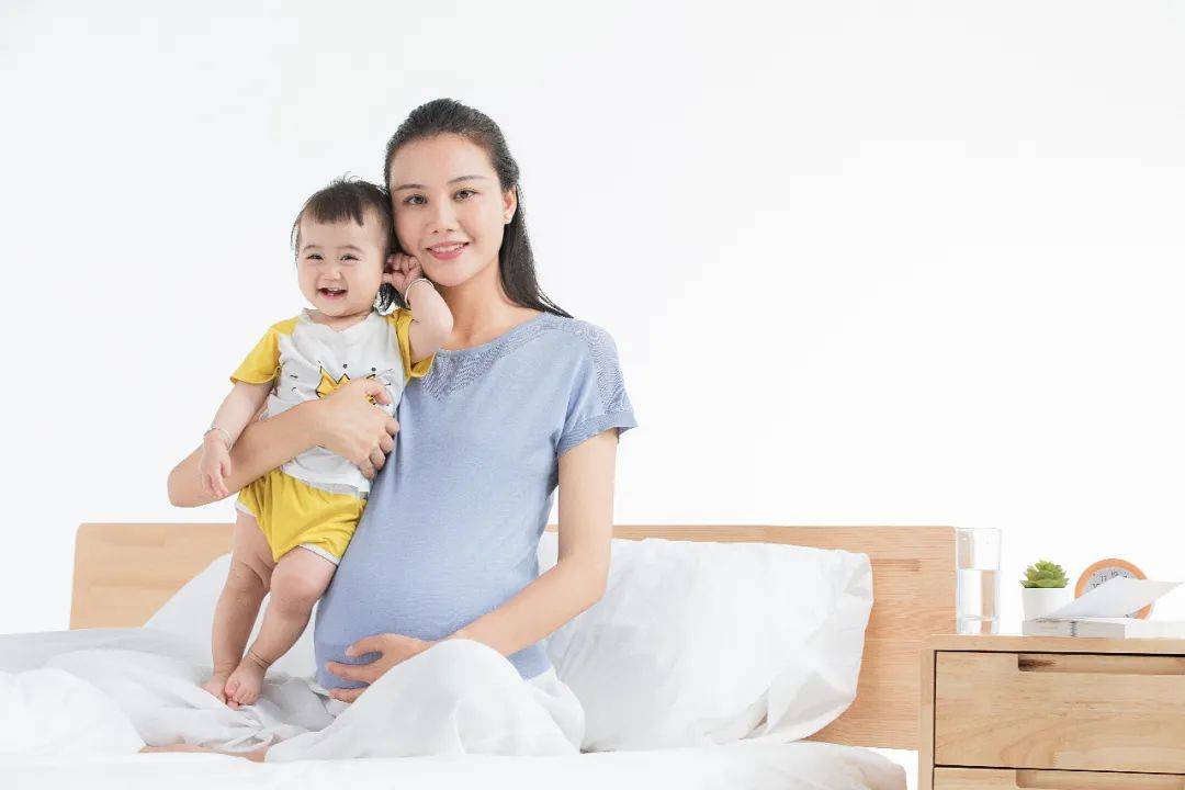 重庆代怀孕咨询,「重庆做试管婴儿的专业机构」男性不育的治疗方法有什么呢