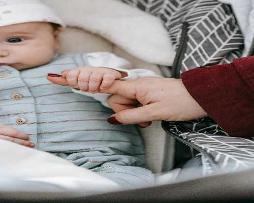 重庆权威代孕公司,在重庆做试管婴儿要多少钱？附试管医院成功率费用明细！